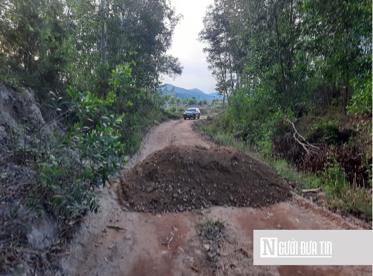 Tiếng nói công dân - Chùm ảnh: Đột nhập 'công xưởng' cát lậu bên sông La Tinh