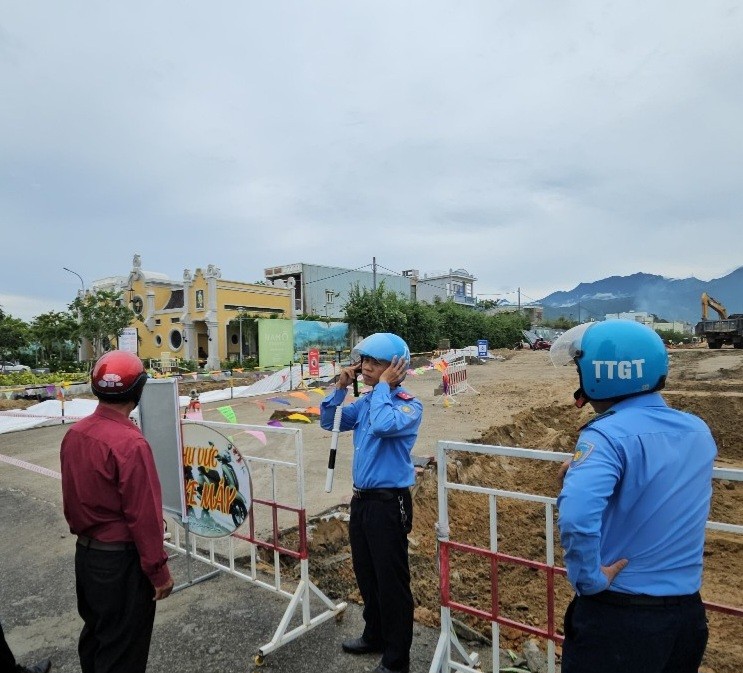 Dân sinh - Tp.Đà Nẵng: Kiểm tra việc đấu nối của dự án Khu du lịch Nam Ô