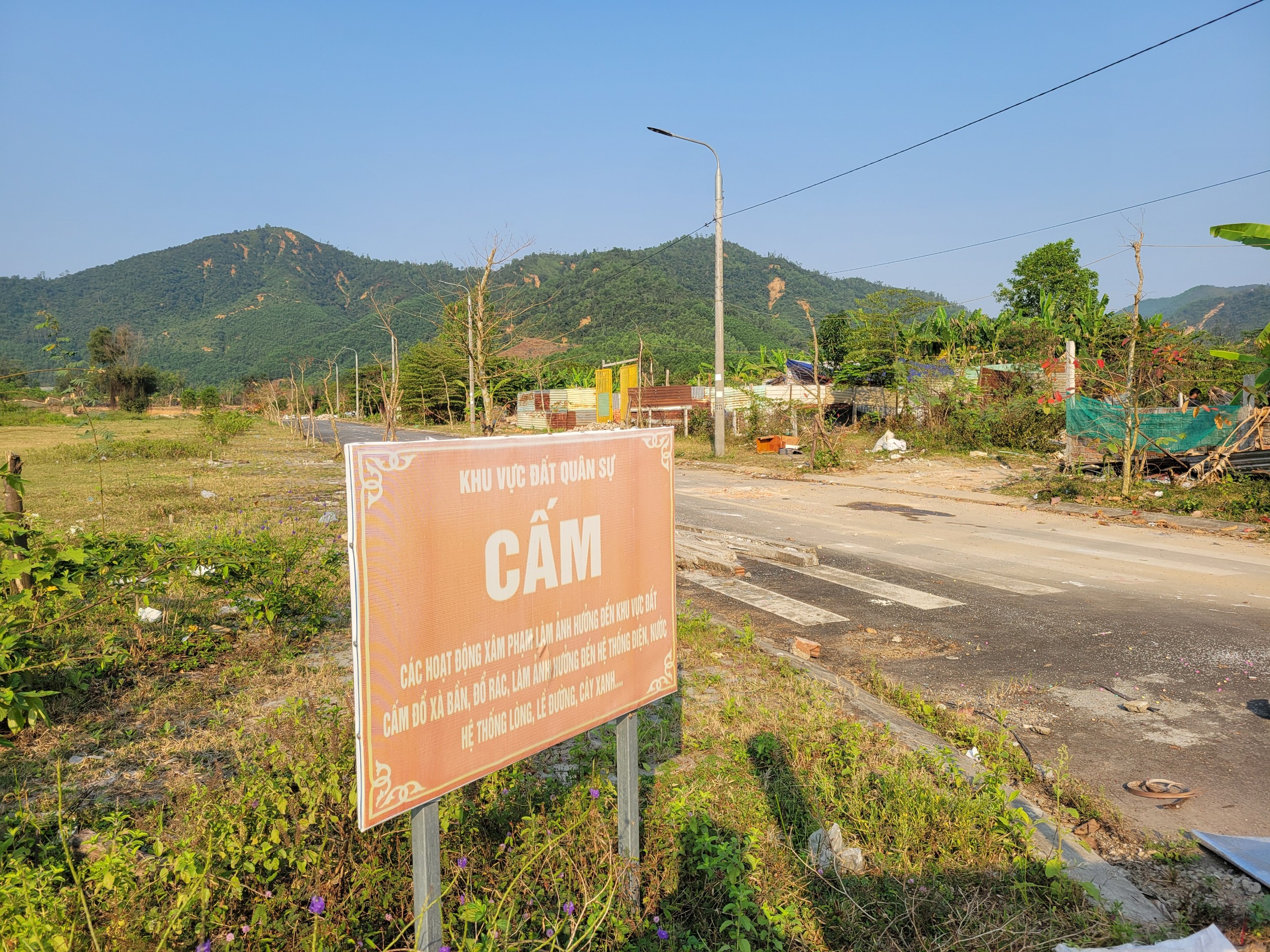 Môi trường - Đà Nẵng: Xử lý tình trạng rác thải, nhà xưởng trên đất nông nghiệp (Hình 11).