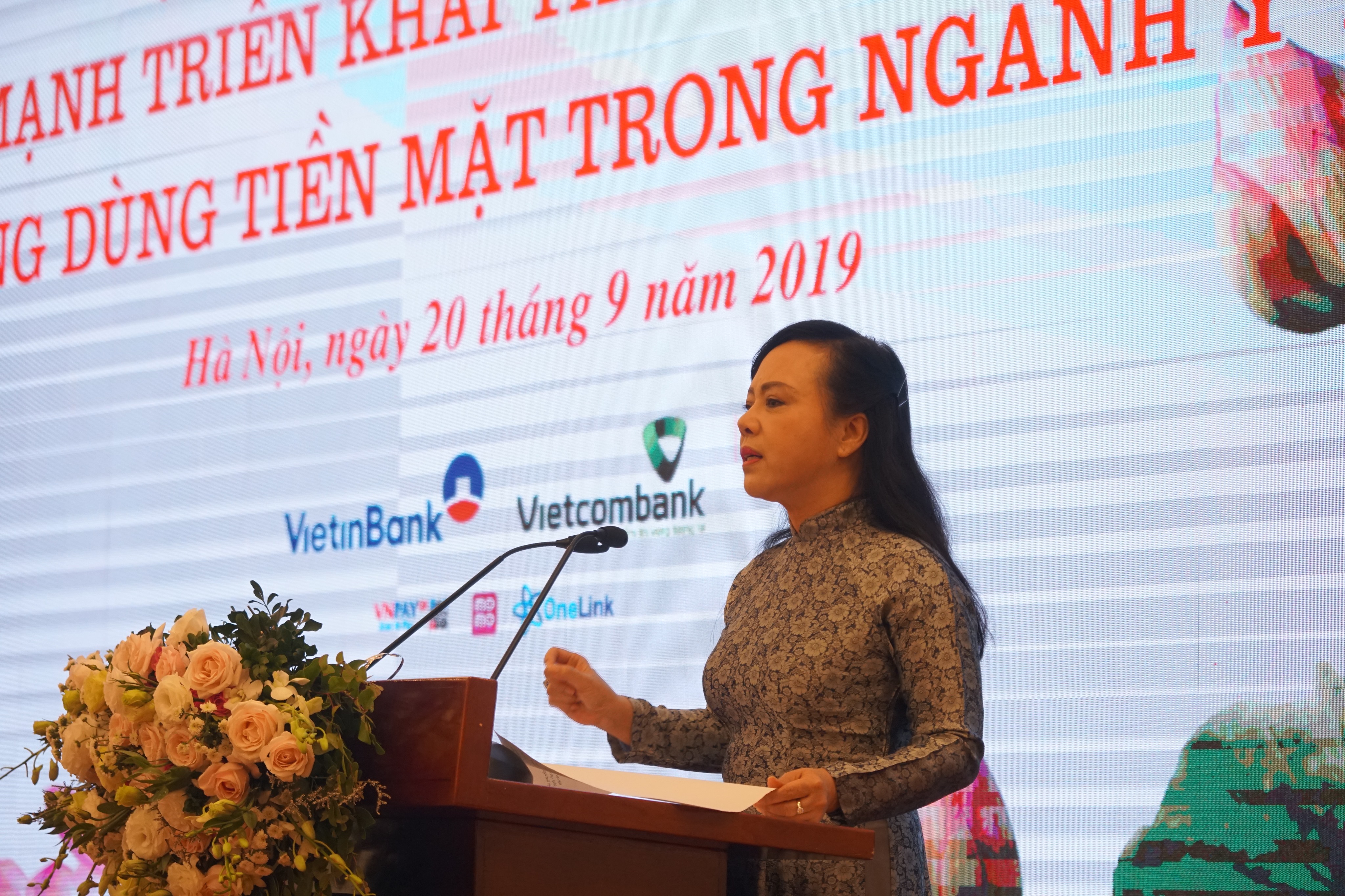 Sức khỏe - Bộ trưởng bộ Y tế: Thanh toán không dùng tiền mặt trong khám chữa bệnh còn nhiều khó khăn (Hình 2).