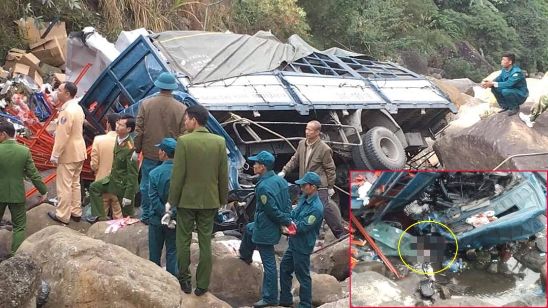 Tin nhanh - Thông tin mới nhất vụ lật xe tải xuống suối khiến 3 người tử vong tại Lai Châu