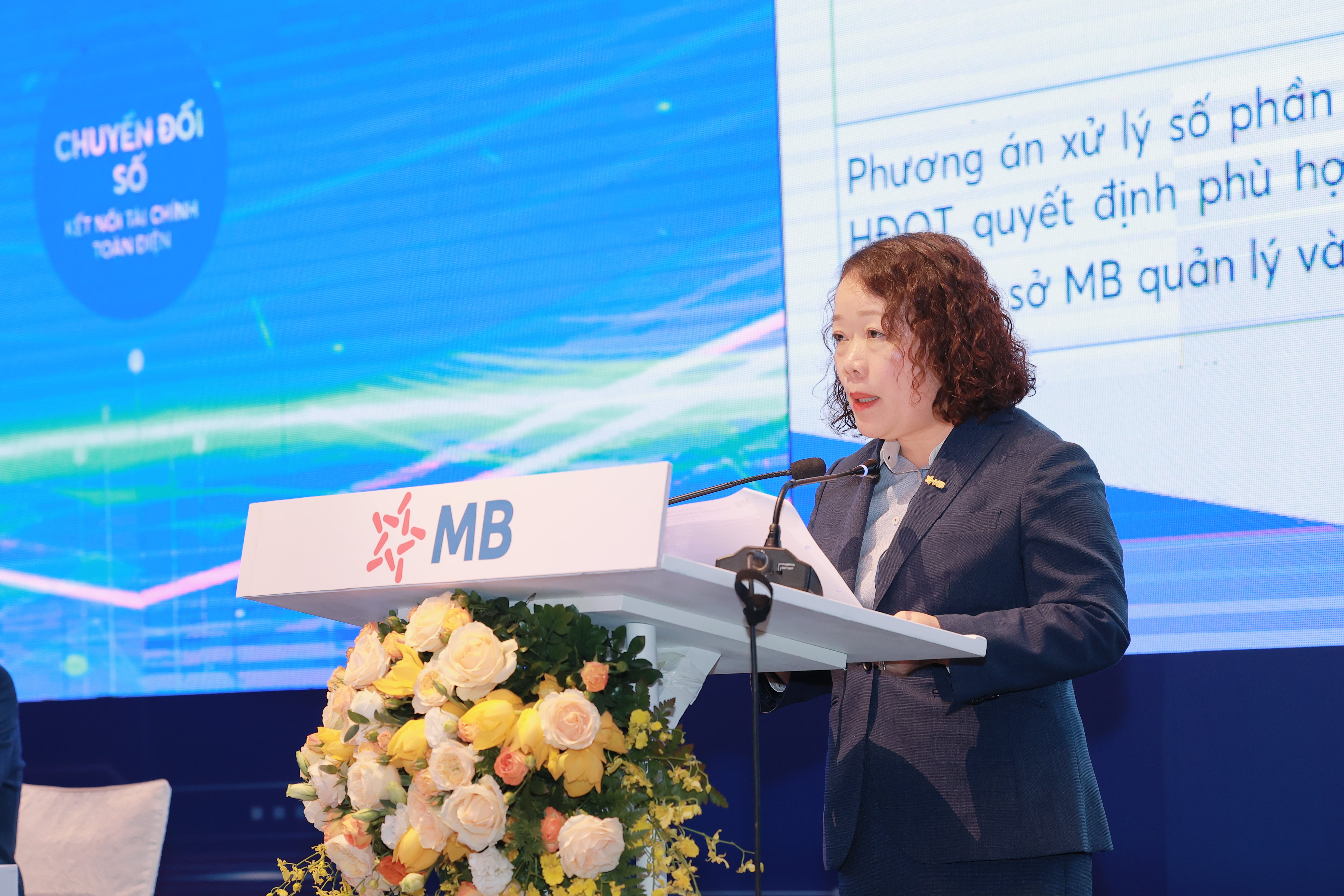 Tài chính - Ngân hàng - Chủ tịch MB: Không ưu tiên đặc biệt Novaland, MCredit đòi nợ nhân văn