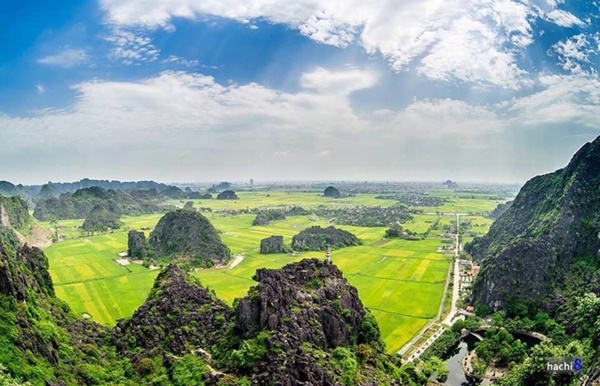 Giải trí - Sao Việt mê mẩn cảnh sắc tuyệt đẹp của núi Múa