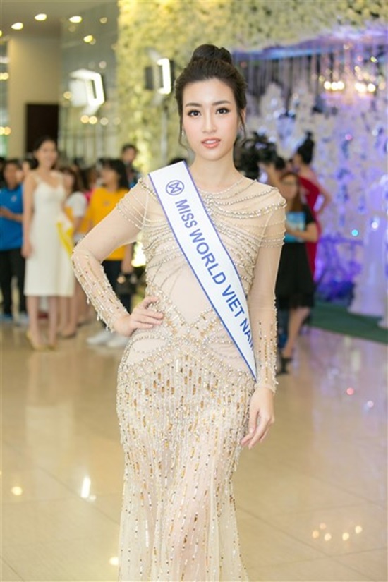 Giải trí - Hoa hậu Mỹ Linh đã sẵn sàng “chinh chiến” tại Miss World 2017