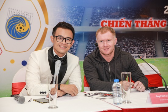 Sự kiện - MC Đức Bảo: Ryan Giggs hóm hỉnh, Paul Scholes ấm áp (Hình 4).