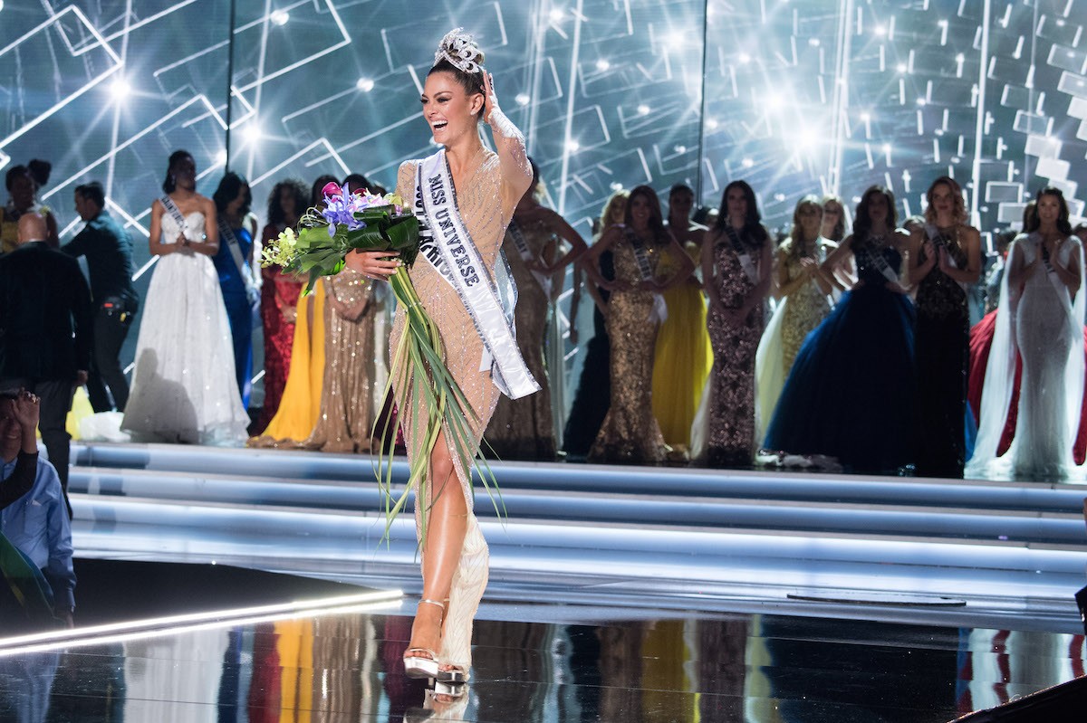 Ngôi sao - 5 bí mật của Hoa hậu Hoàn vũ 2017 Demi-Leigh Nel-Peters (Hình 5).