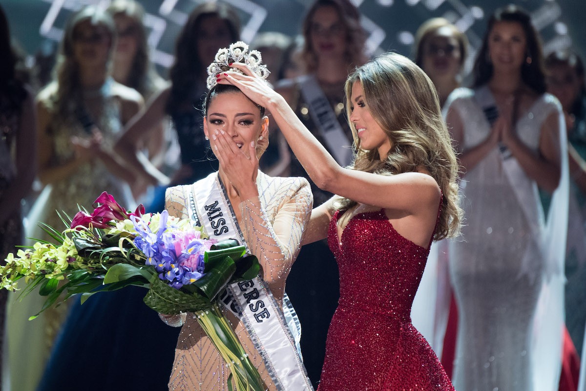 Ngôi sao - 5 bí mật của Hoa hậu Hoàn vũ 2017 Demi-Leigh Nel-Peters