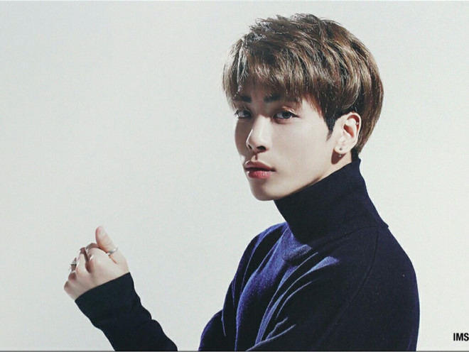 Sau khi tâm thư của Kim Jong Hyun được chia sẻ, công chúng mới biết, anh đã phải chịu đựng bệnh trầm cảm một thời gian dài.
