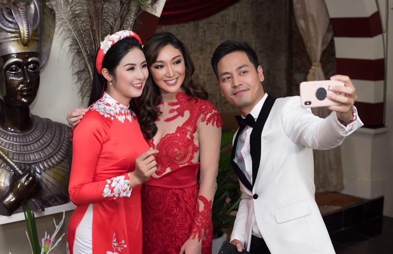 Sự kiện - Bất ngờ với hình ảnh ngoài đời của Hoa hậu Trái đất 2017 (Hình 2).