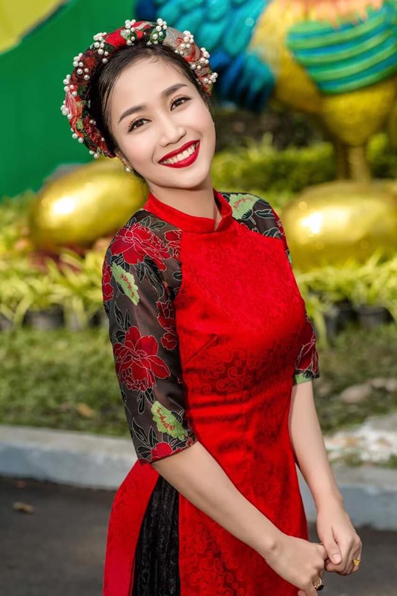 TV Show - “Hoa hậu hài” Thu Trang bị Ốc Thanh Vân “chiếm” ghế huấn luyện viên (Hình 2).