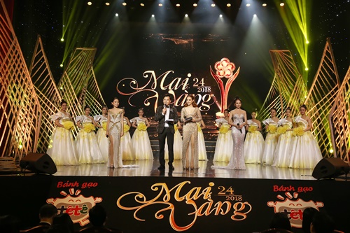 Sự kiện - Tổng đạo diễn Ho&agrave;ng Nhật Nam xin lỗi nghệ sĩ Th&agrave;nh Lộc v&igrave; sự cố sai t&ecirc;n ở giải Mai V&agrave;ng (H&igrave;nh 3).