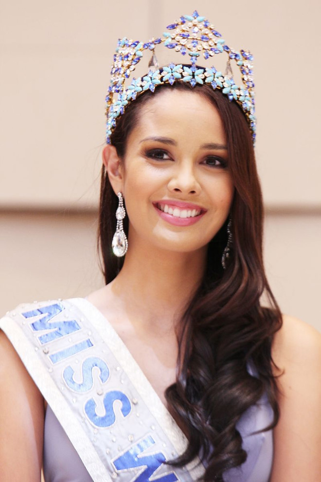 Văn hoá - Đạo diễn Hoàng Nhật Nam mời Hoa hậu Thế giới Megan Young đến Việt Nam tham dự chương trình lễ hội hoa