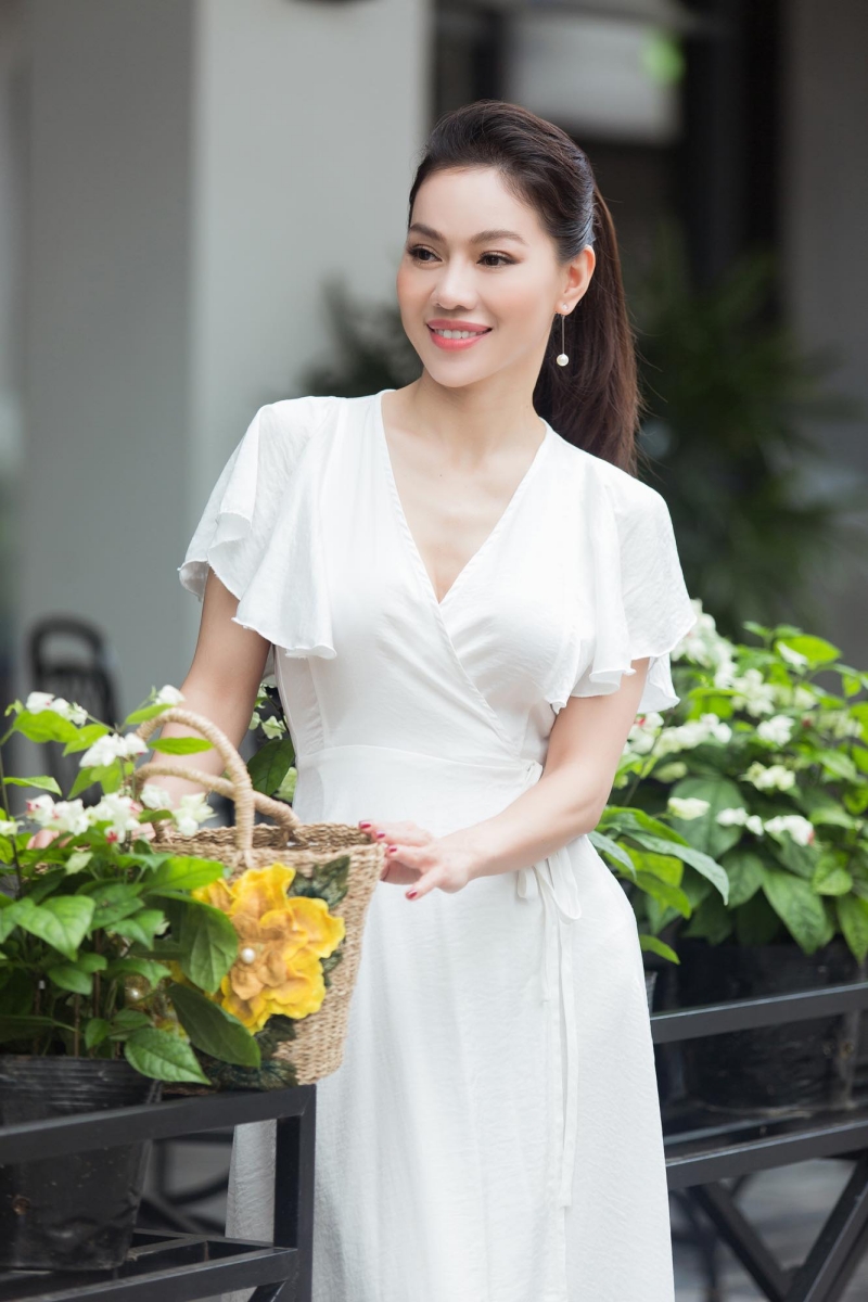 Ngôi sao - “Bà trùm Hoa hậu” Phạm Kim Dung: 'Thành công nào cũng cần sự nỗ lực, kiên trì và đấu trường nhan sắc cũng vậy' (Hình 3).