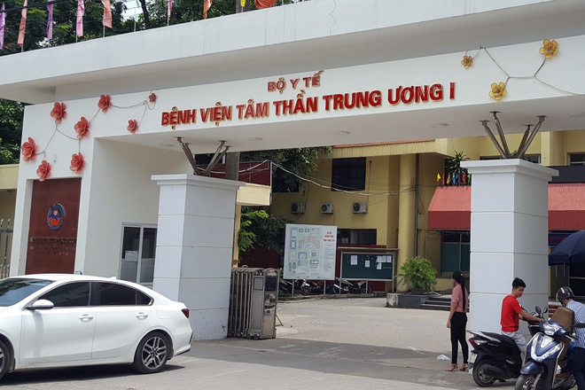 Xi nhan Trái Phải - “Vương quốc” của kẻ tâm thần và sự lạ lùng ở một bệnh viện (Hình 2).