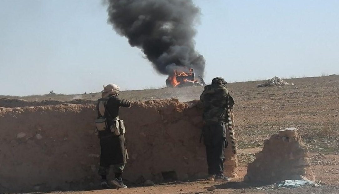 Tiêu điểm - Nga thực hiện 800 cuộc không kích để “dẹp loạn” ở Syria và thực tế phũ phàng (Hình 2).