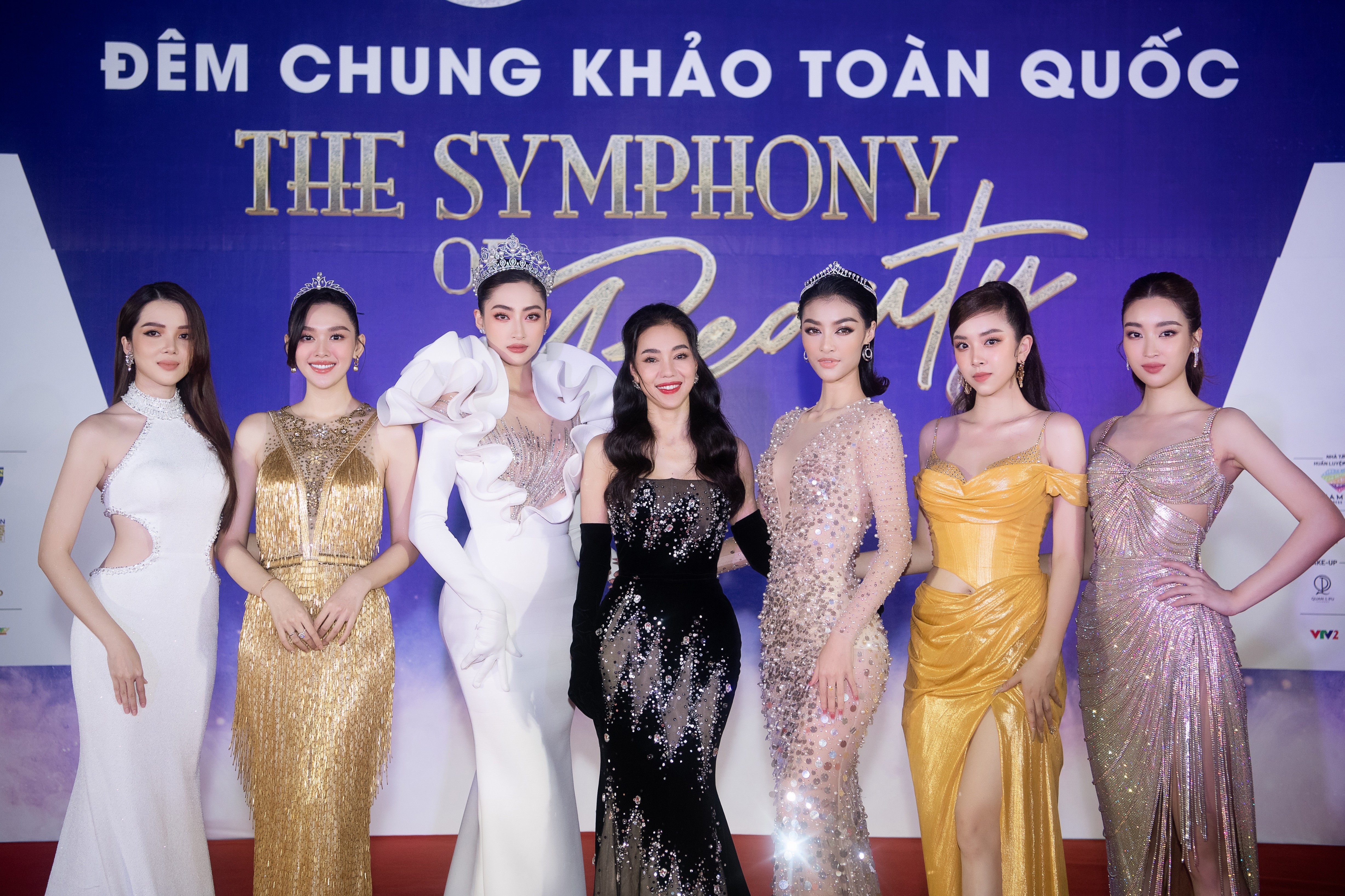 Văn hoá - Miss World Vietnam 2022: Dàn hậu đua sắc trên thảm đỏ (Hình 7).