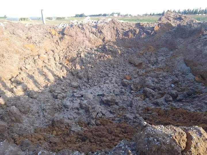 Thế giới - Syria thêm căng thẳng: Không kích dữ dội gần căn cứ Nga (Hình 3).