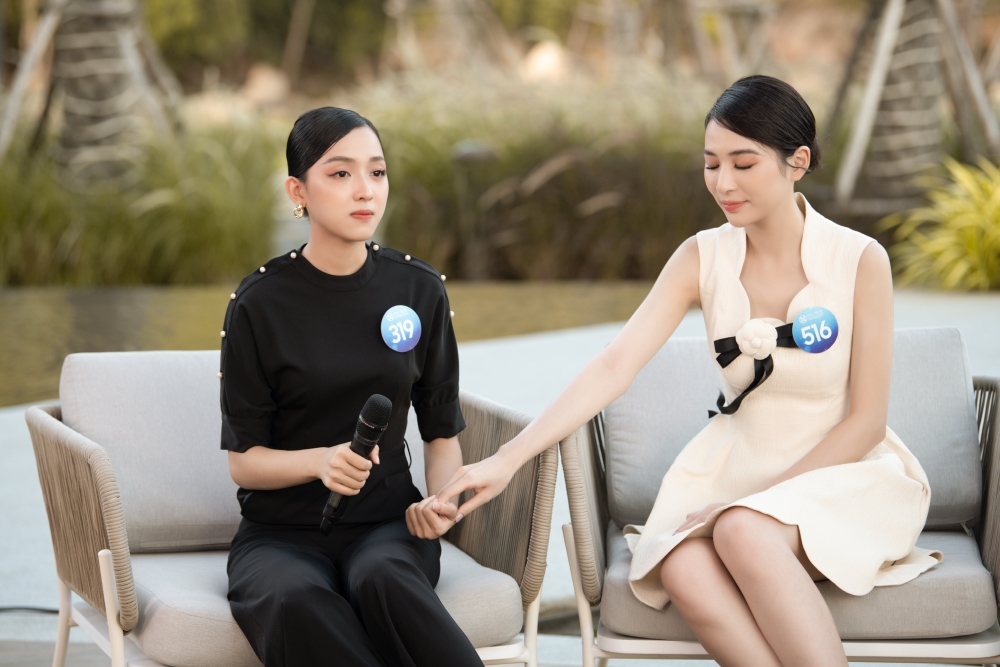 Văn hoá - Miss World Vietnam 2022: Lương Thùy Linh đảm nhận vai trò Host tại ‘Head to head Challenge’ (Hình 2).