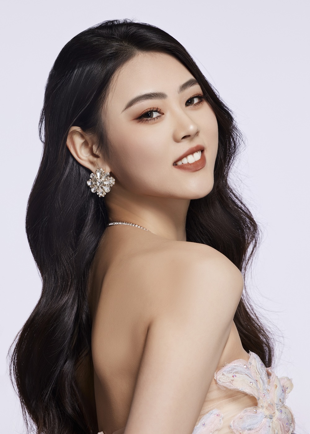 Văn hoá - Dàn thí sinh Miss Charm 2023 nóng bỏng khi diện bikini (Hình 3).