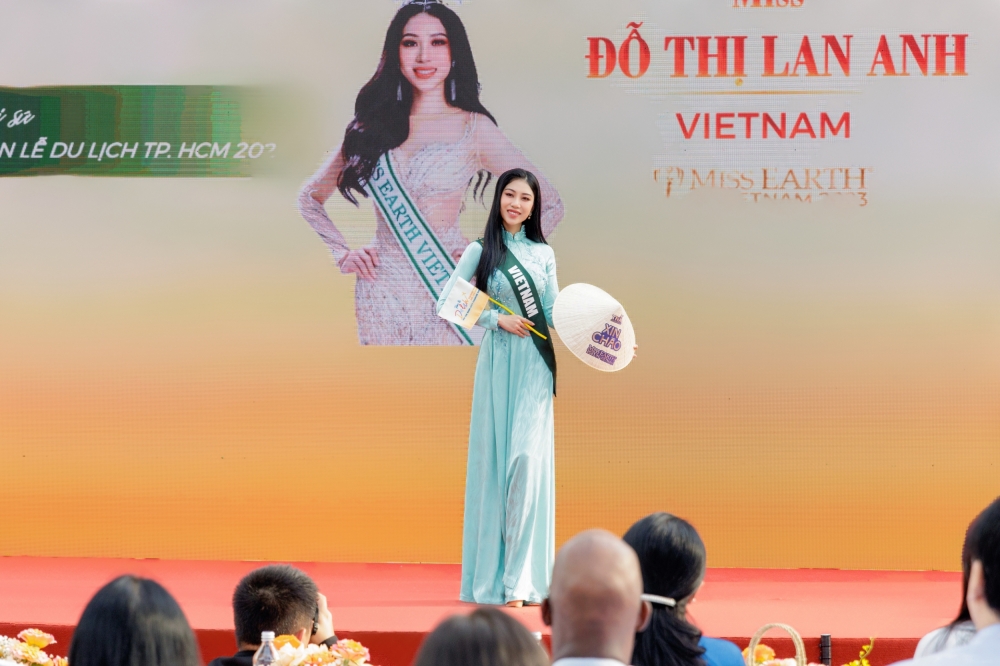 Giải trí - Thí sinh Miss Earth 2023 tham gia lễ khai mạc Tuần lễ du lịch Tp.HCM (Hình 5).