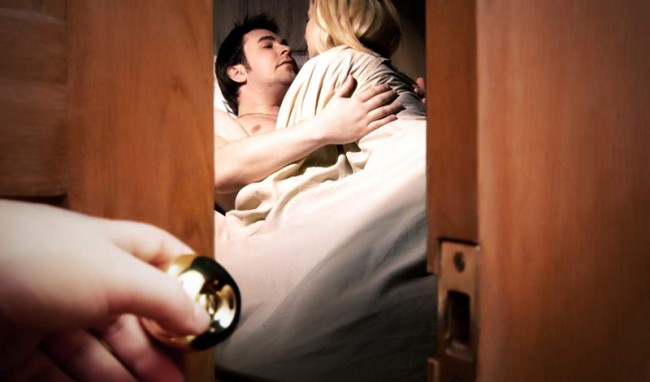 Gia đình - Chuyên gia tâm lý chỉ cách ứng phó khi chồng ngoại tình
