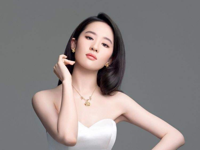 Giải trí - 5 sao Hoa ngữ sở hữu tài sản kếch xù nhưng là 'thánh tiết kiệm' (Hình 5).