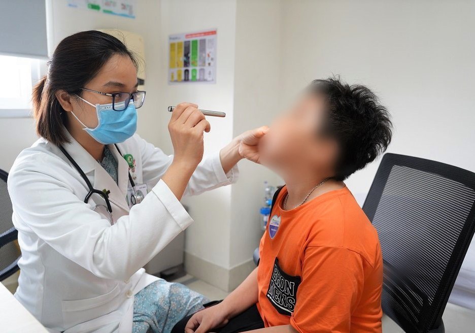 Đời sống - Bàng hoàng khi biết “dị vật” khiến bé trai chảy nước mũi suốt 2 tháng