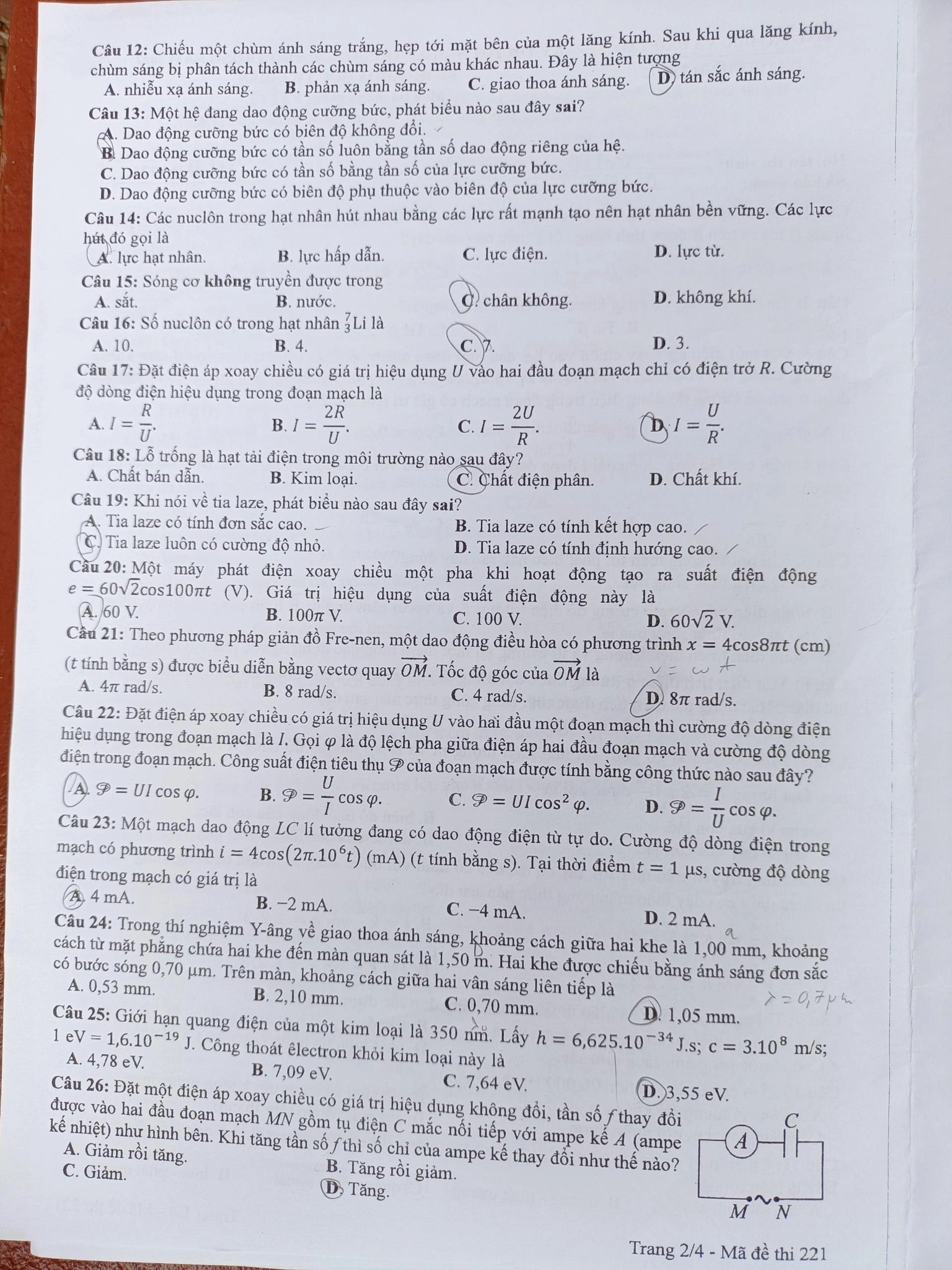 Giáo dục - Gợi ý đáp án đề thi môn Vật lý mã đề 221 thi tốt nghiệp THPT năm 2022 (Hình 3).