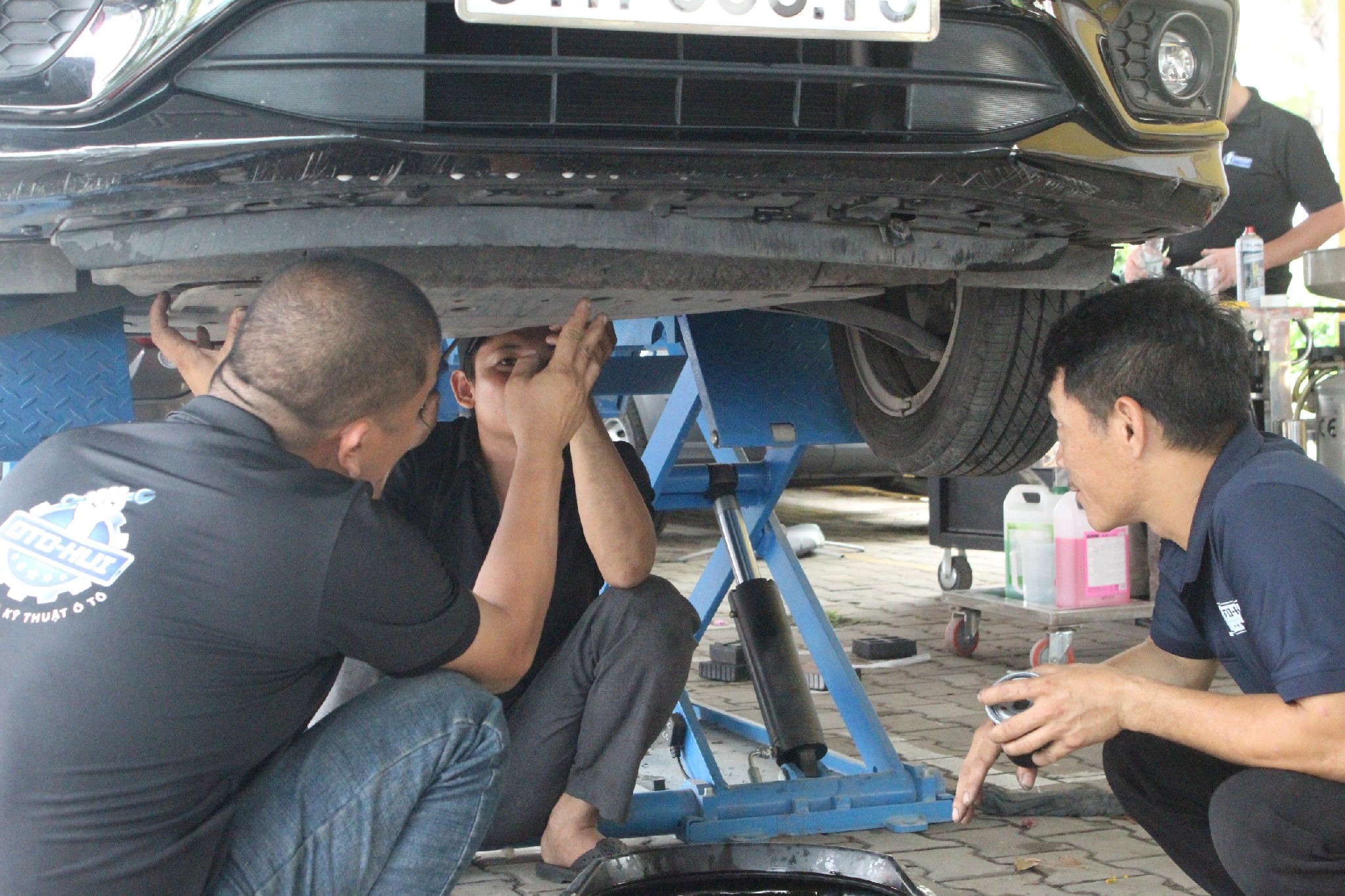 Cần biết - Ngày hội bảo dưỡng ô tô miễn phí - Auto Service Day 2024 thu hút hàng trăm chủ xe (Hình 2).