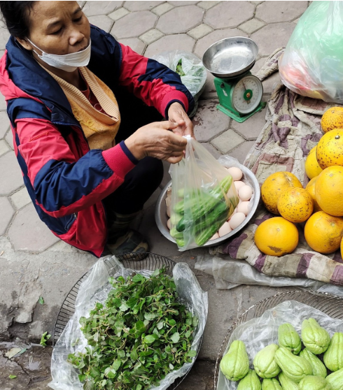 Đời sống - Rau dại mọc bờ mương xưa không ai hái, nay được chị em săn lùng bởi công dụng 'vàng 10' (Hình 3).