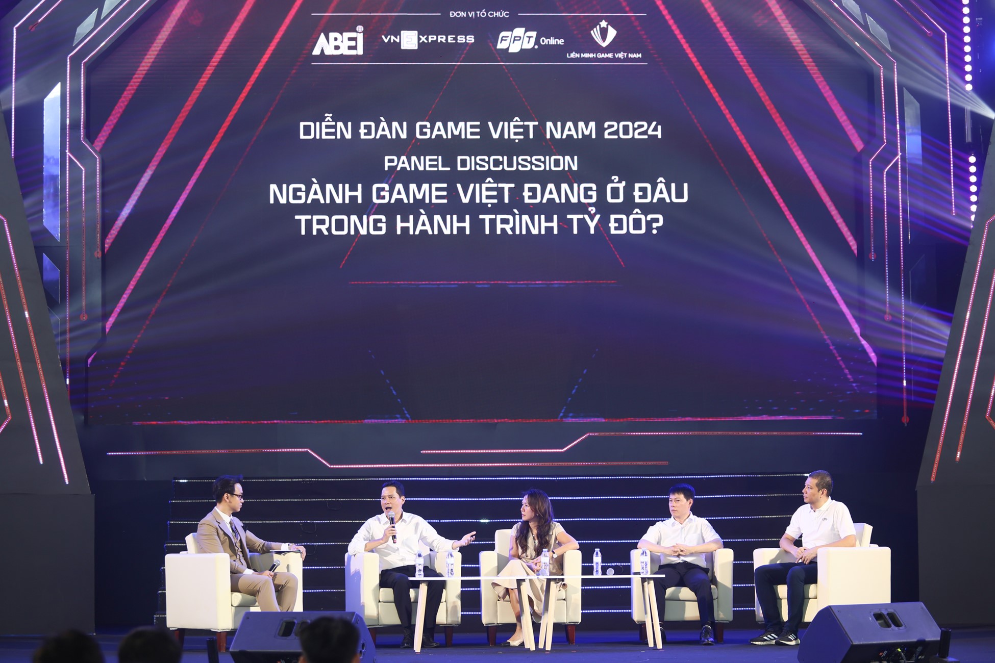 Công nghệ - Khát vọng doanh thu tỷ đô và những bước đi của ngành công nghiệp game Việt Nam