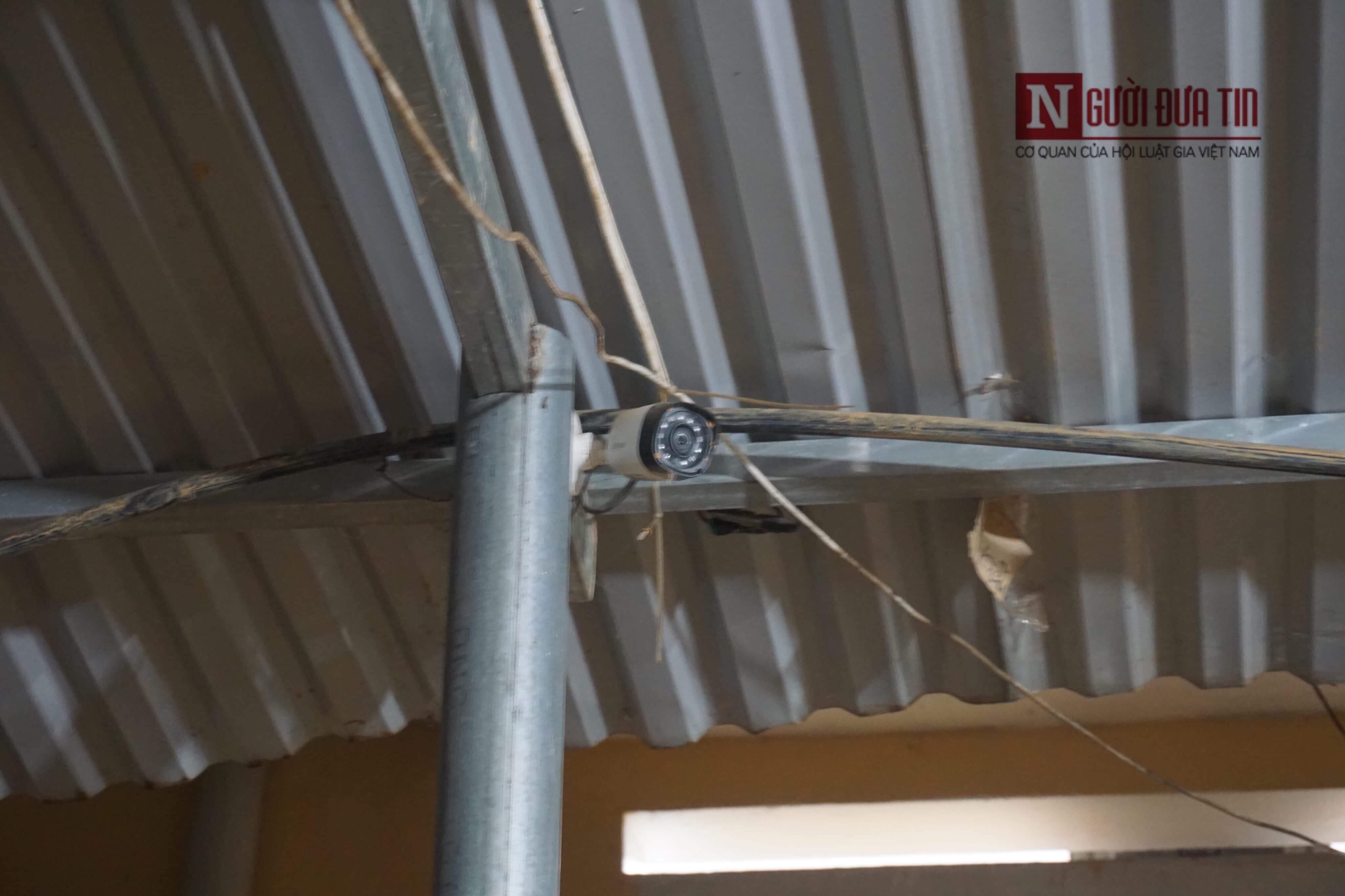 Tin nhanh - Vụ giáo viên bị tố khiến nữ sinh 13 tuổi mang bầu ở Lào Cai: Tiết lộ bất ngờ của cô Hiệu phó và người nhà nữ sinh