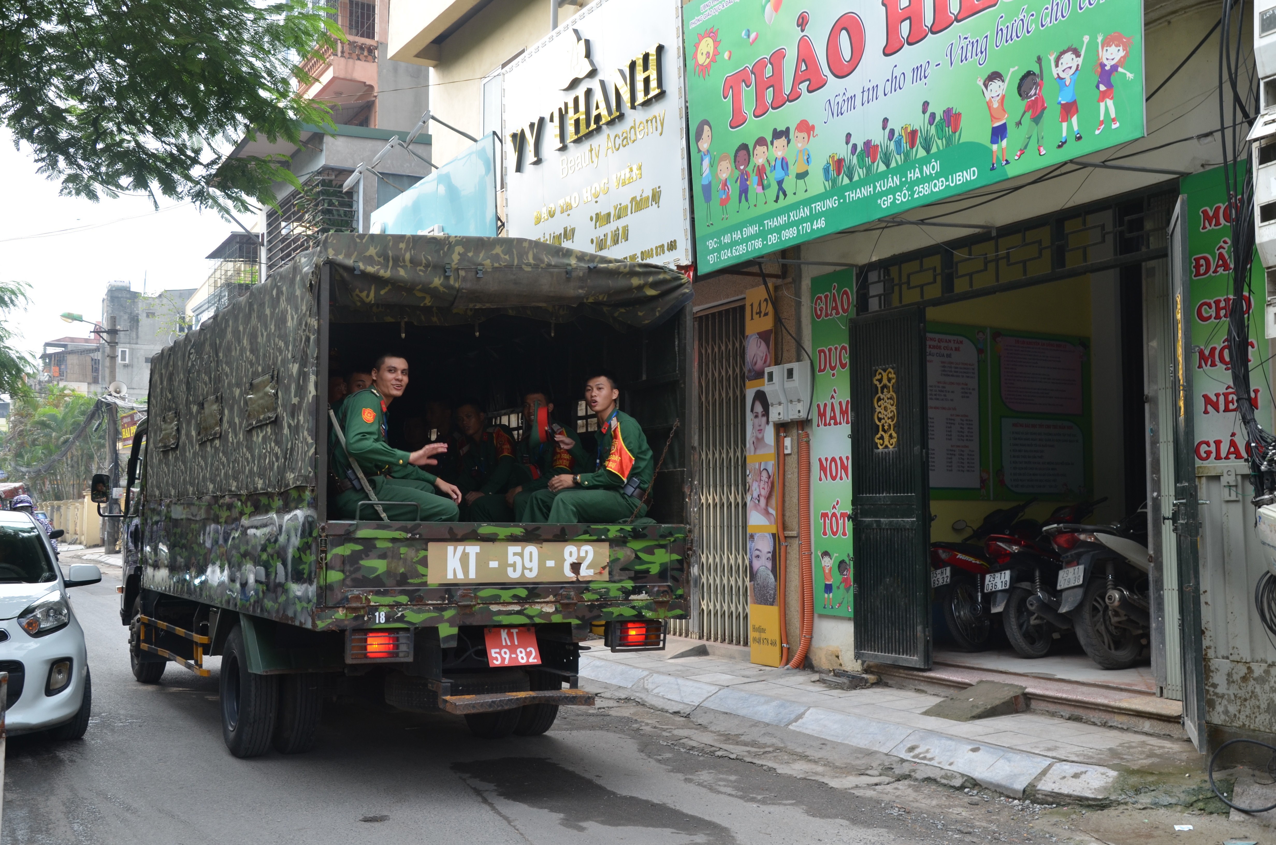 Môi trường - Đang khử độc sau vụ cháy tại công ty Rạng Đông  (Hình 4).