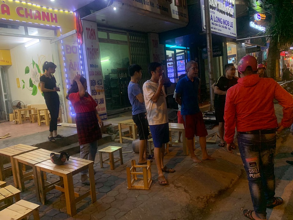 Tin nhanh - Lào Cai: Hai nhóm thanh niên cầm dao hỗn chiến trên đường