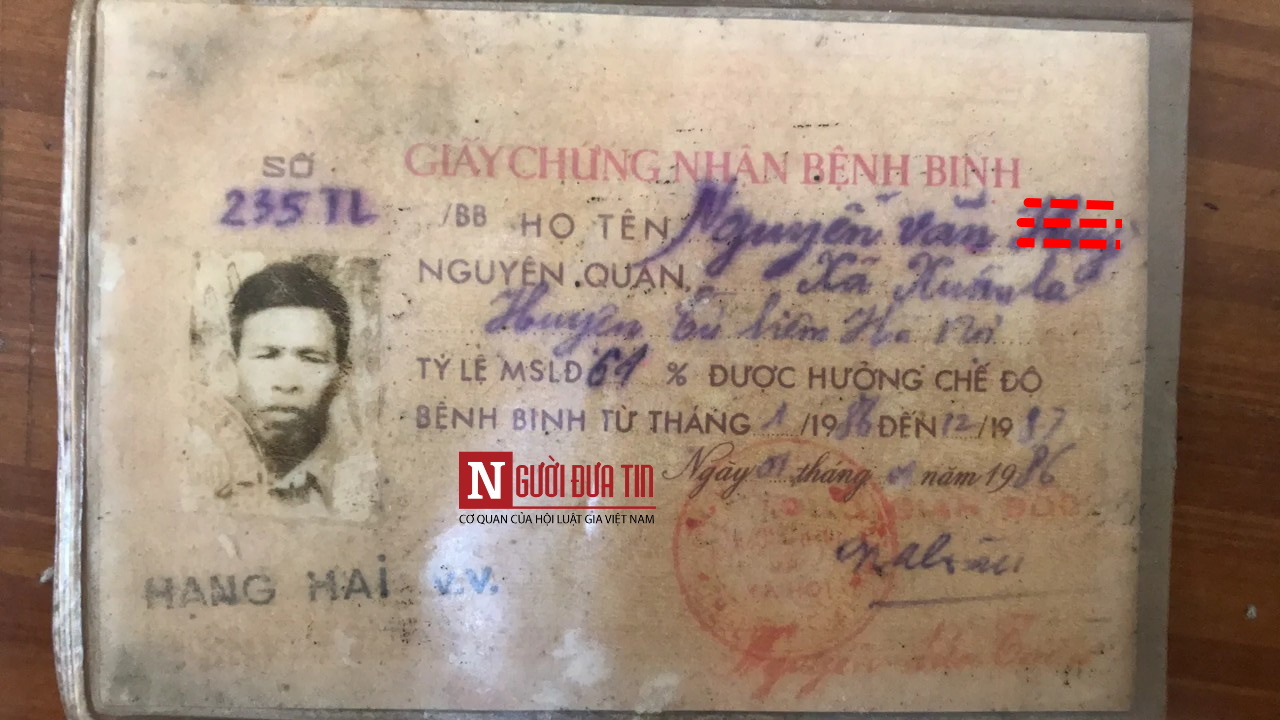 Góc nhìn luật gia - Cụ ông đánh công an ở Hà Nội: Là bệnh binh, thường xuyên không tỉnh táo (Hình 4).