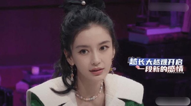 Văn hoá - Angelababy tiết lộ lý do sợ bắt đầu mối quan hệ mới sau chia tay Huỳnh Hiểu Minh