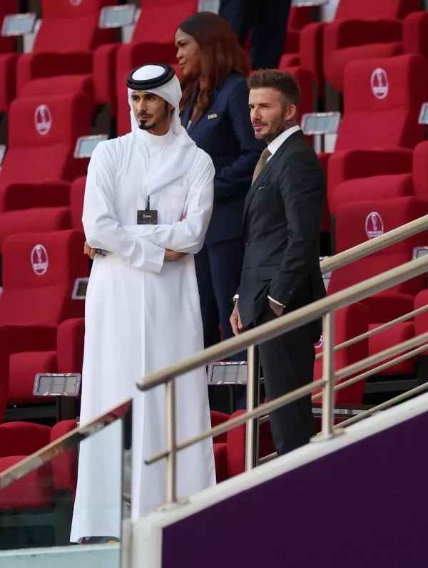 Thể thao - Đại sứ World Cup 2022 David Beckham lịch lãm trên khán đài xem trận Anh và Iran