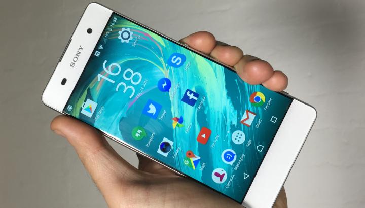 Công nghệ - Sony gặp nguy vì 'nổ' quá mức về khả năng chống nước của Xperia 