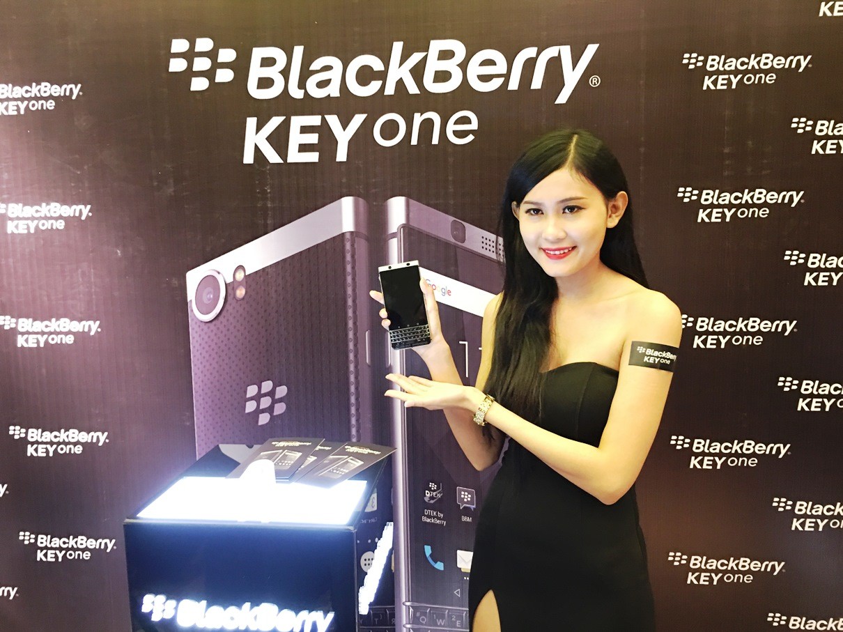 Công nghệ - Blackberry KeyOne bán ra tại Việt Nam với giá 14,99 triệu đồng