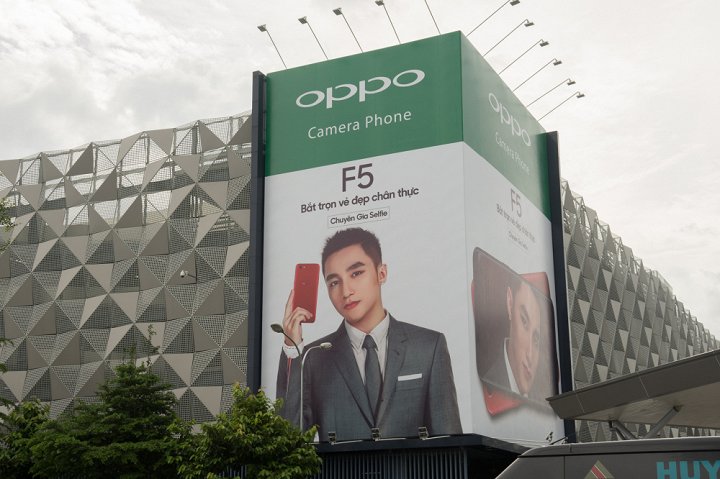 Công nghệ - Sơn Tùng M-TP là gương mặt đại diện của Oppo F5 (Hình 3).