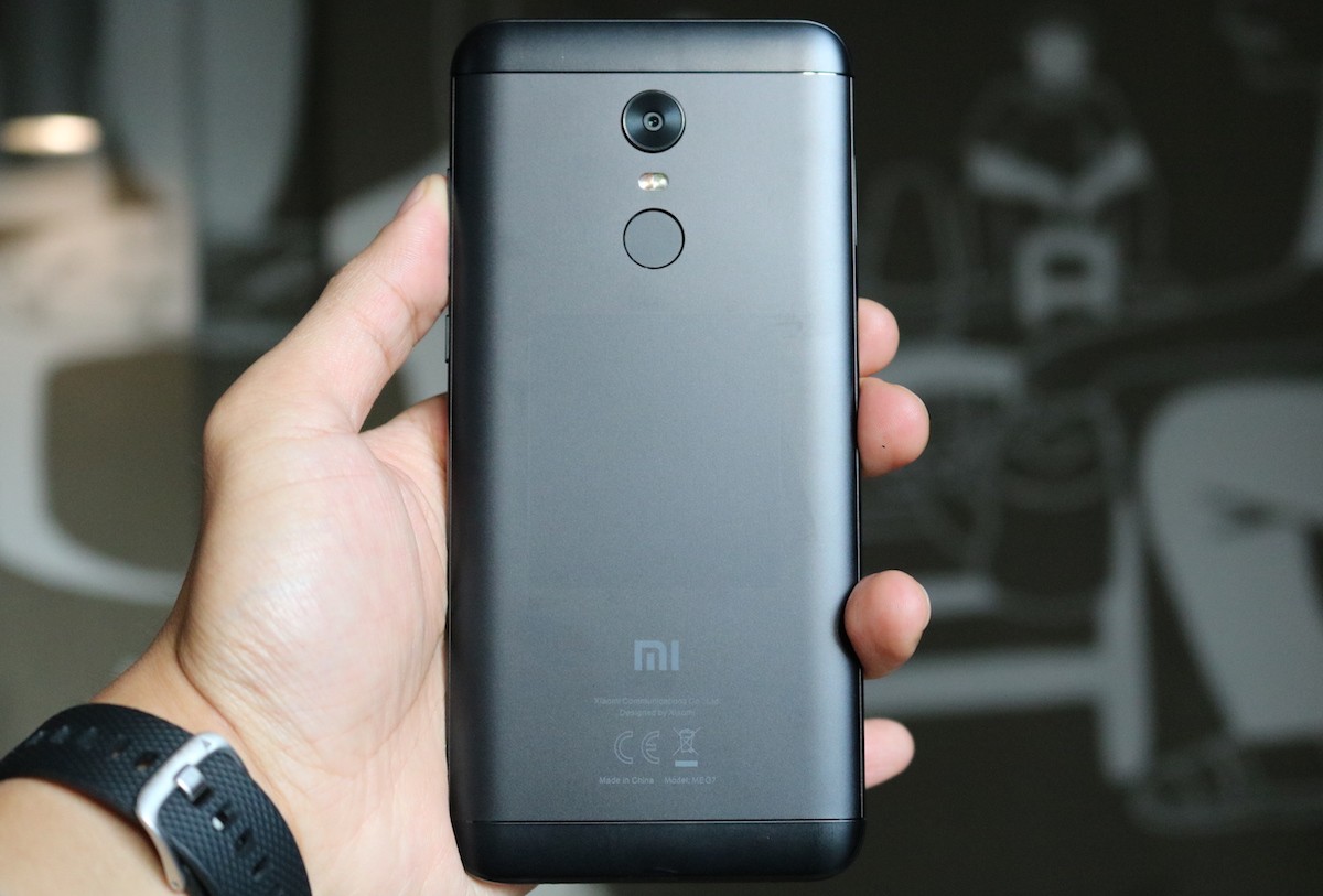 Đánh giá Xiaomi Redmi 5 Plus, ai nói giá rẻ không có viền mỏng? (Hình 7).