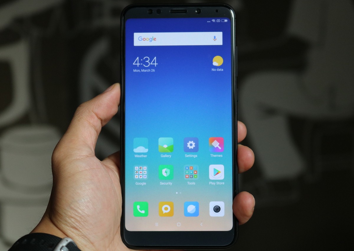 Đánh giá Xiaomi Redmi 5 Plus, ai nói giá rẻ không có viền mỏng? (Hình 9).