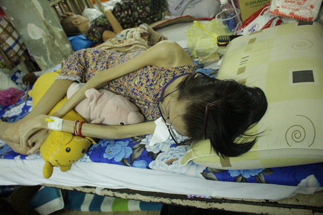 Ngôi sao - Người mẫu Kim Anh bật khóc khi nhắc về căn bệnh ung thư và ước mơ một lần trở lại sàn diễn