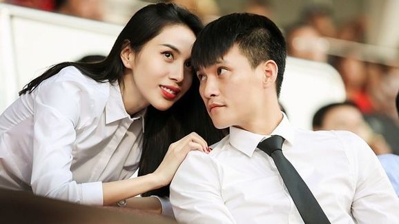 Ngôi sao - Thủy Tiên bất ngờ “tố” Công Vinh: Tặng vợ sinh nhật hơn 100 triệu rồi đòi lại (Hình 3).