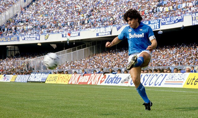 Ngôi sao - Napoli đổi tên sân theo tên của Maradona để tưởng nhớ ông (Hình 2).