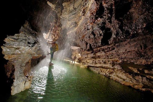 Văn hoá - Không phải Sơn Đoòng đây mới là hang động sâu nhất thế giới (Hình 4).