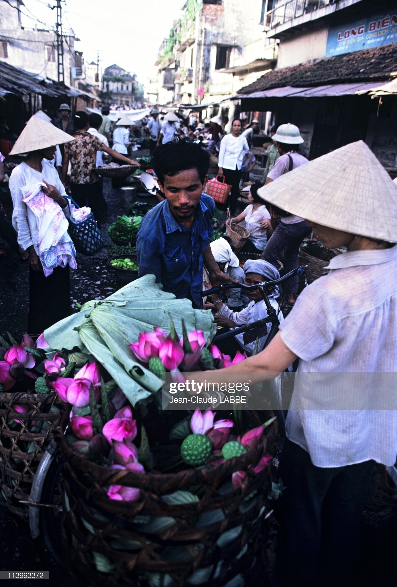 Văn hoá - Loạt ảnh mộc mạc không thể không xem về Hà Nội năm 1994 (Hình 2).