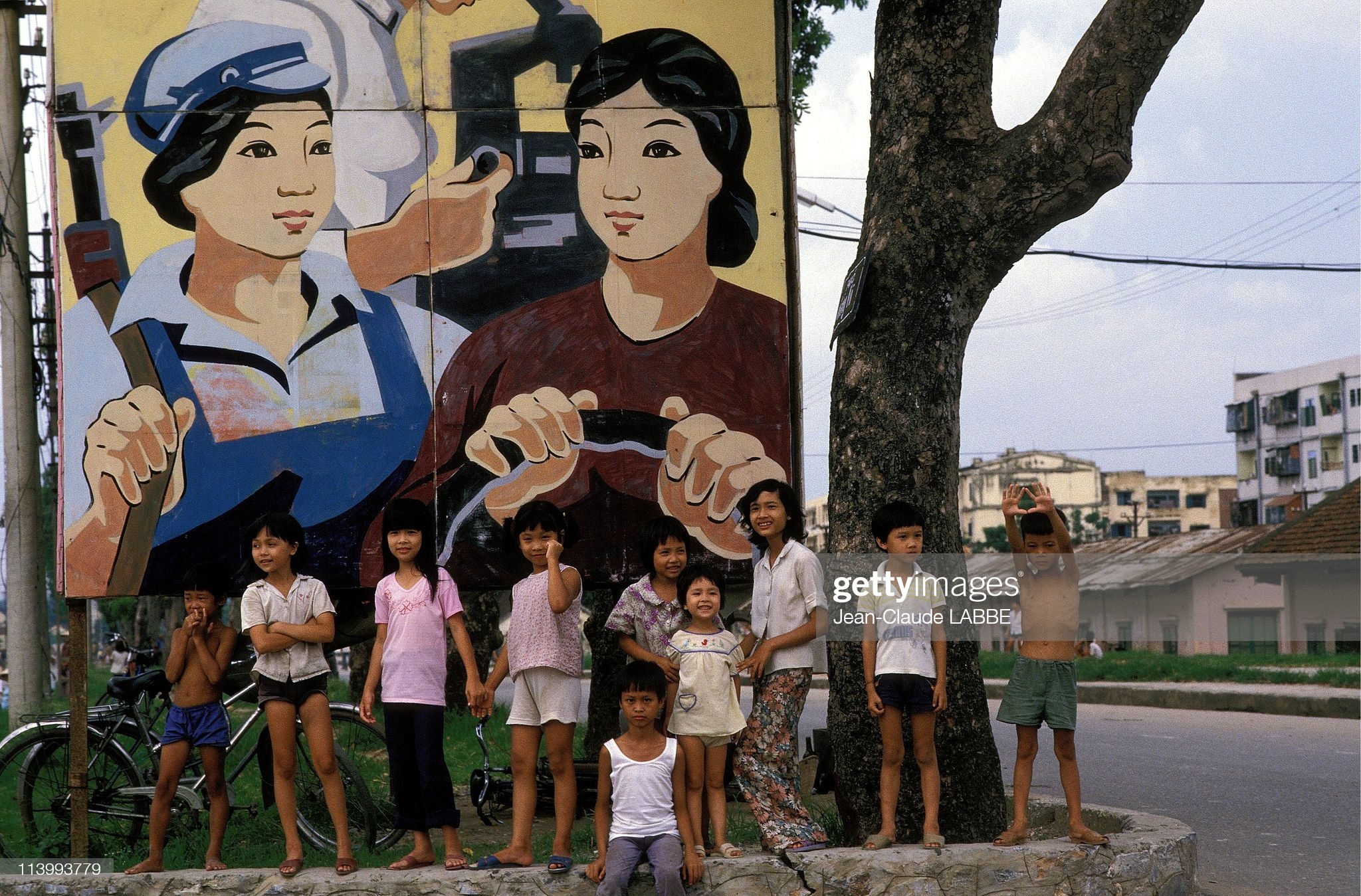 Văn hoá - Loạt ảnh mộc mạc không thể không xem về Hà Nội năm 1994