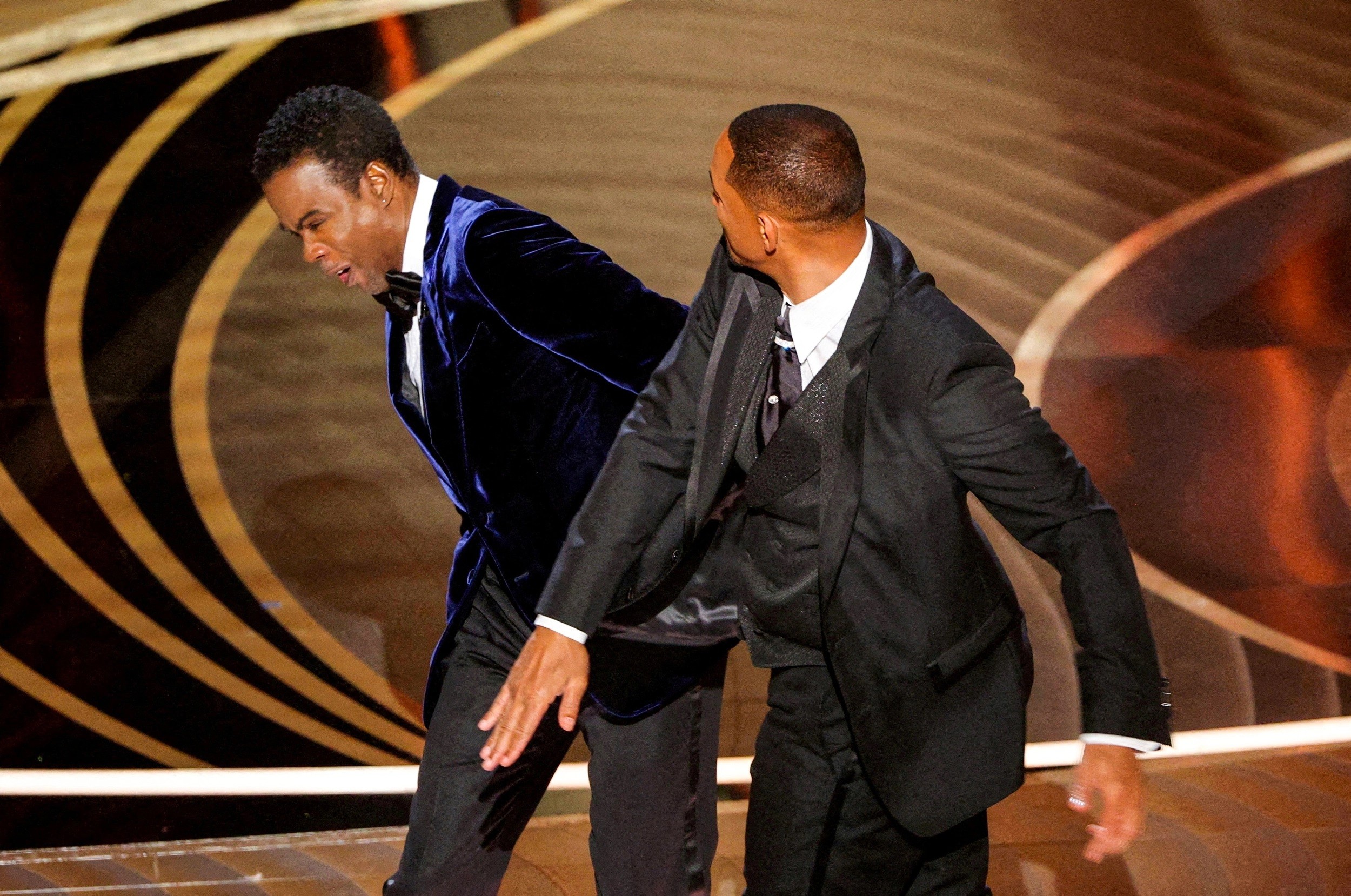 Văn hoá - MC Chris Rock từ chối dẫn Oscar 2023 sau cú tát của tài tử Will Smith