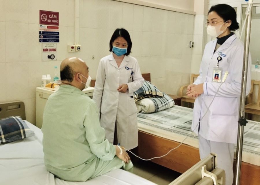 Đời sống - Bác sĩ Quảng Ninh cứu sống người đàn ông dương tính với liên cầu lợn